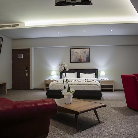 Hotel City Inegoel מראה חיצוני תמונה